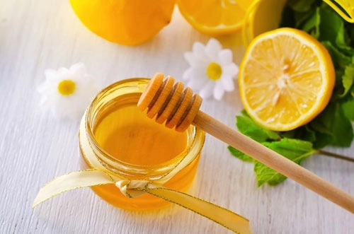 Tẩy lông mặt để da trắng sáng mịn màng với 5 cách đơn giản