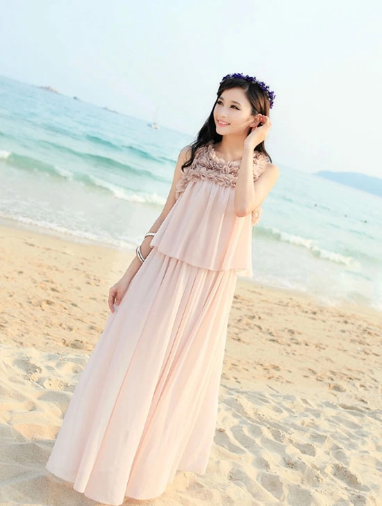 Váy maxi vải voan đẹp cho cô nàng điệu đà dạo biển đón nắng