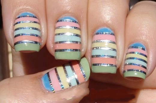 13 mẫu móng tay nail kẻ sọc cho nàng cá tính ấn tượng