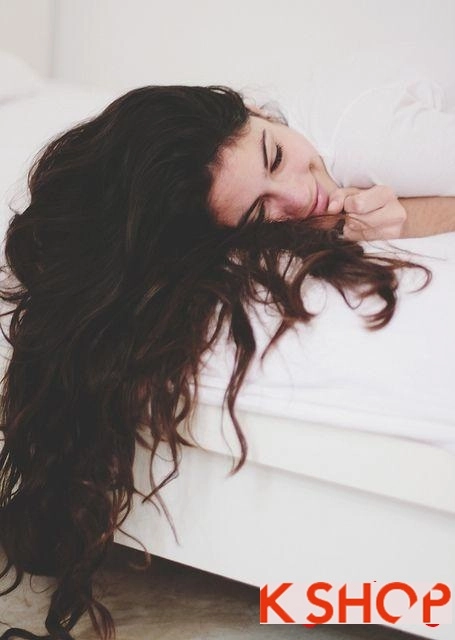 7 cách giữ nếp tóc đẹp đơn giản khi ngủ mà các cô nàng nên biết