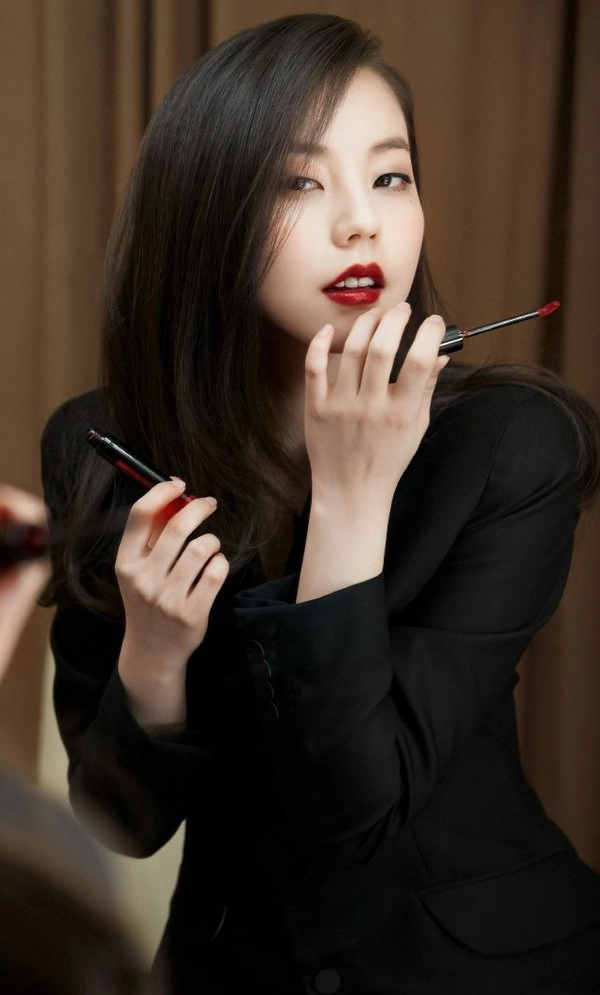 8 điều bạn gái nên biết về son môi dạng lỏng nước