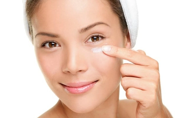Bí quyết để có lớp trang điểm đẹp hoàn hảo khi đến mùa da khô