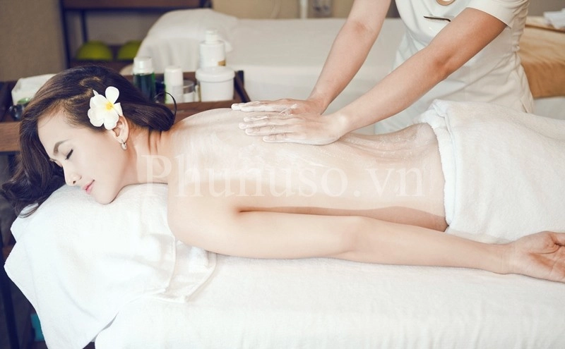 Bí quyết làm trắng da từ sữa tươi cho phụ nữ có làn da trắng hồng