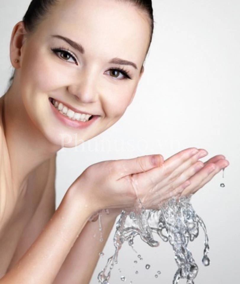 Bí quyết làm trắng da từ sữa tươi cho phụ nữ có làn da trắng hồng