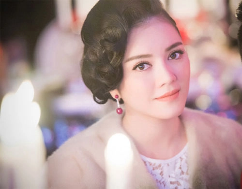 Học cách búi tóc cực đẹp của lý nhã kỳ sang trọng đi dự tiệc