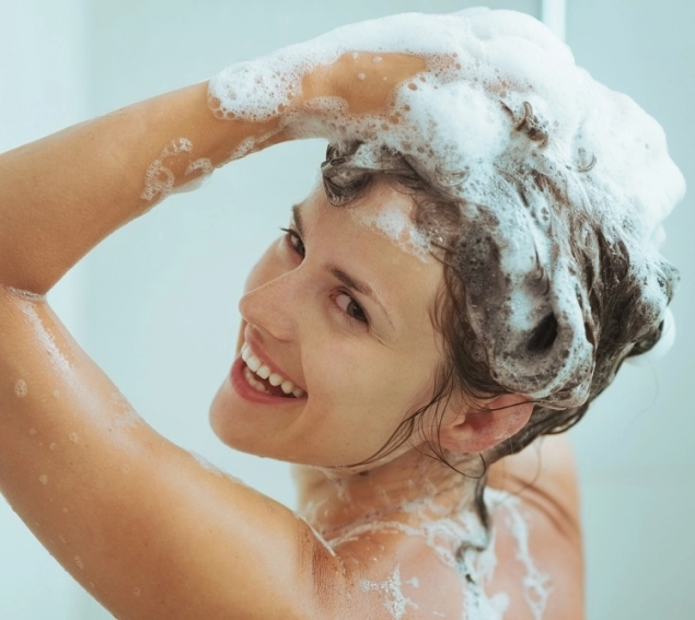 Hướng dẫn làm giảm bớt màu tóc nhuộm đơn giản hiệu quả