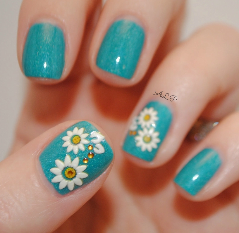 Mẫu nail móng tay họa tiết đơn giản đẹp mới nhất