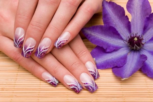 Những kiểu móng tay nail màu tím đẹp giành riêng cho cô dâu lãng mạn quyến rũ