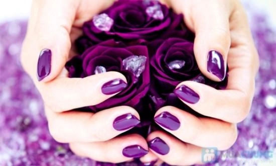 Những kiểu móng tay nail màu tím đẹp giành riêng cho cô dâu lãng mạn quyến rũ