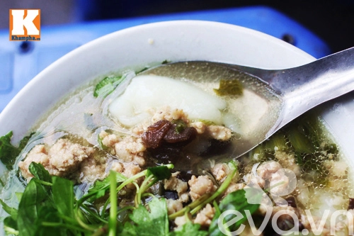 Hai quán bánh đúc nóng ngon ở hà nội