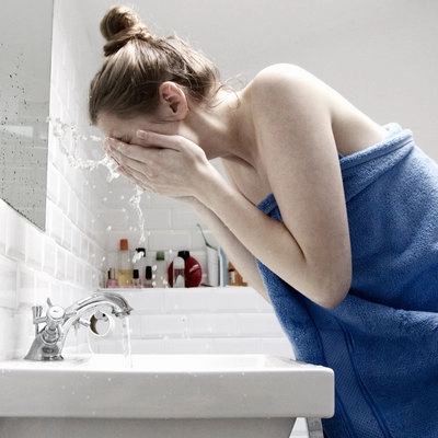Những cách giúp chị em ngăn chặn lão hoá da