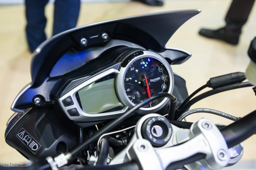 Cận cảnh triumph street triple rx phiên bản đặc biệt