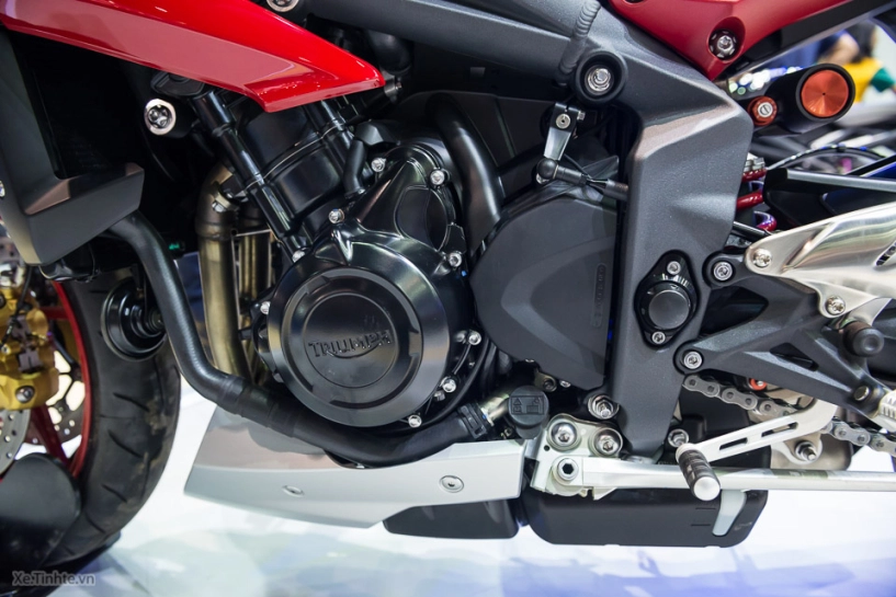 Cận cảnh triumph street triple rx phiên bản đặc biệt