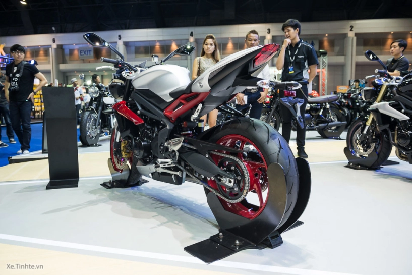 Cận cảnh triumph street triple rx phiên bản đặc biệt