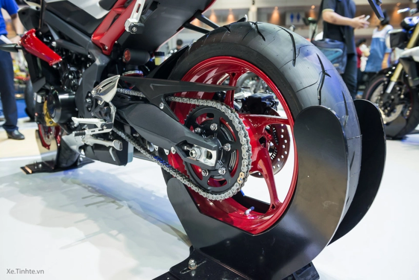 Cận cảnh triumph street triple rx phiên bản đặc biệt
