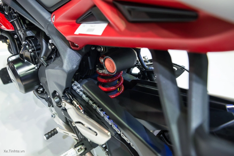 Cận cảnh triumph street triple rx phiên bản đặc biệt