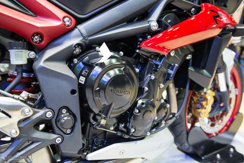 Cận cảnh triumph street triple rx phiên bản đặc biệt