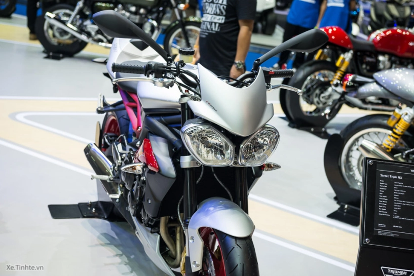 Cận cảnh triumph street triple rx phiên bản đặc biệt