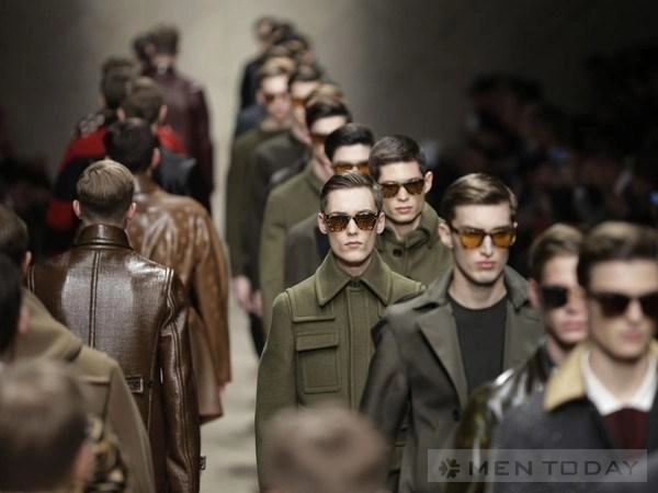 Cập nhật xu hướng từ sàn catwalk thế giới