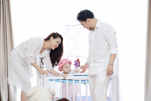 Con gái trang nhung hóm hỉnh đón sinh nhật