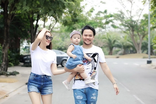 Con gái trang nhung hóm hỉnh đón sinh nhật