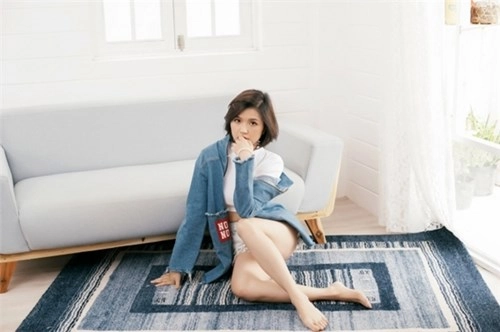 Denim sẽ khiến con gái đứng ngồi không yên hè này