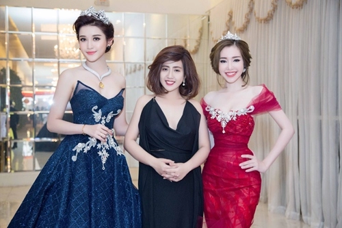 Elly trần khoe vòng ba đáng kinh ngạc