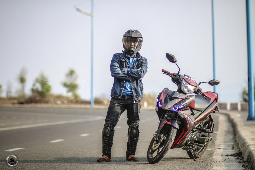 Exciter 150 độ ngầu so dáng cùng hot boy