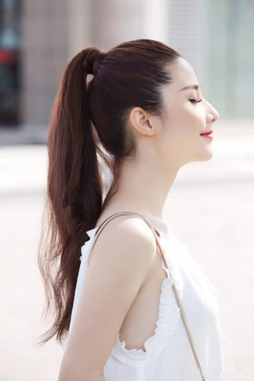 Giải nhiệt mùa hè với tóc đuôi ngựa