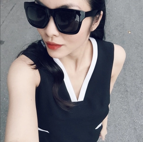 Hà tăng trang điểm hút mọi ánh nhìn