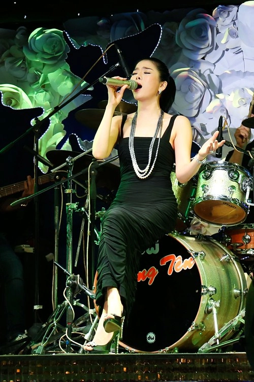 Hiền thục quá đỗi trẻ trung năng động