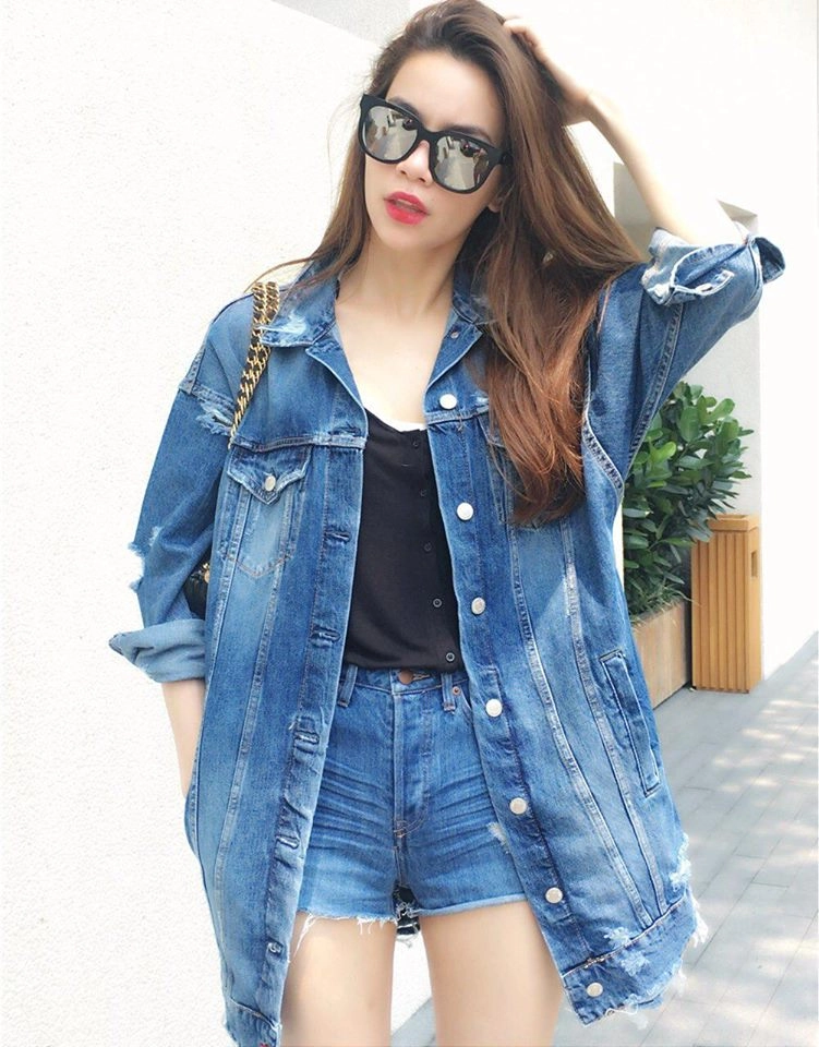 Hồ ngọc hà sexy bỏng mắt với soóc jean 5cm