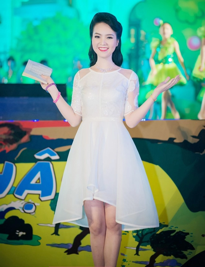 Mc xinh đẹp bậc nhất việt nam gợi ý chọn đồ cho chị em