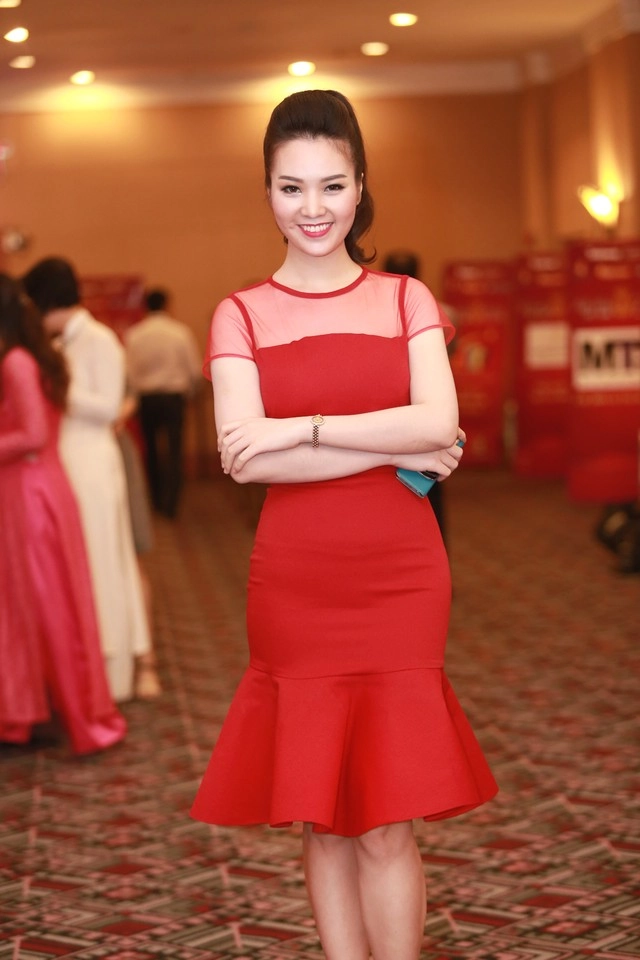 Mc xinh đẹp bậc nhất việt nam gợi ý chọn đồ cho chị em