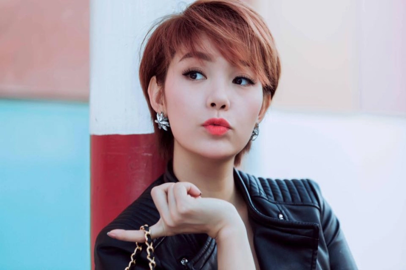 Mỹ nhân việt trẻ trung như thiếu nữ với mái tóc này