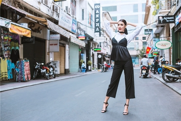 Ngắm quý cô lan khuê sang chảnh