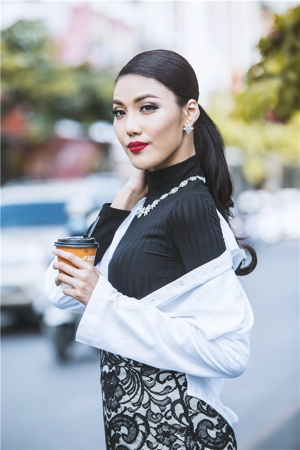Ngắm quý cô lan khuê sang chảnh
