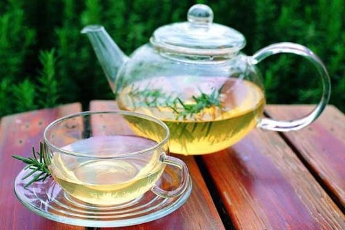 Những sai lầm lau chùi làm hỏng đồ nội thất chị em nên biết