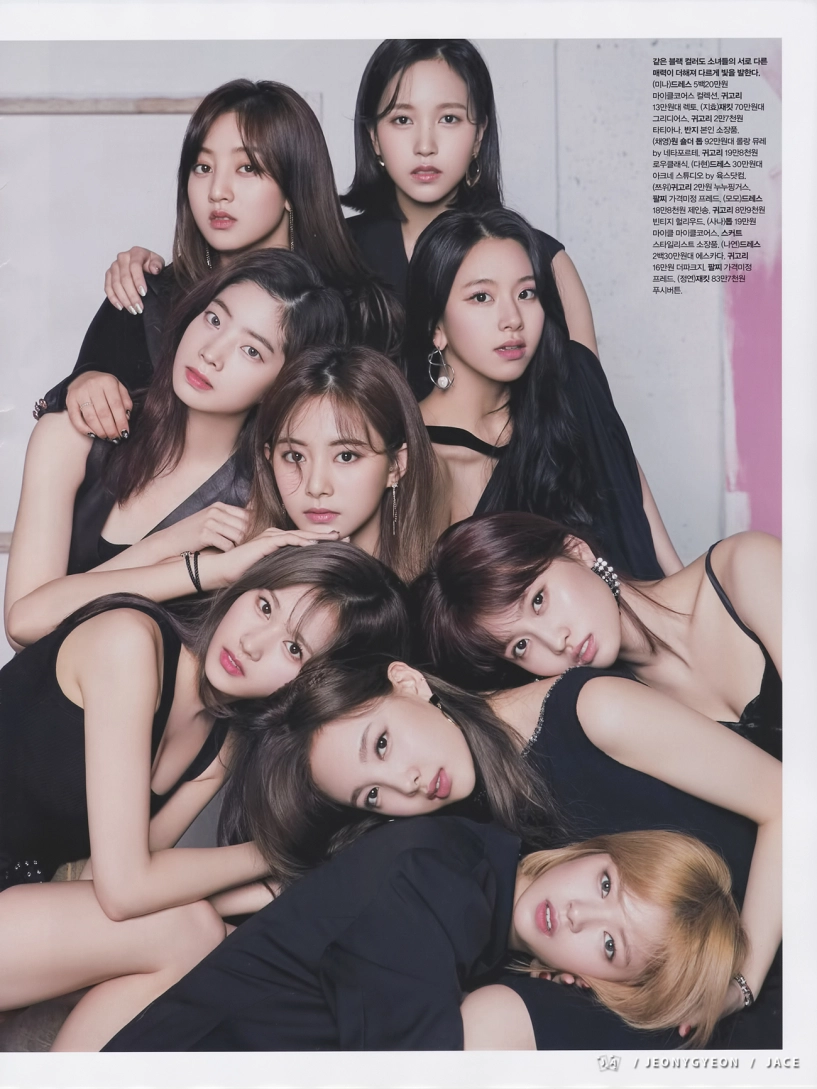 Twice xuất hiện đầy quyến rũ trên bìa tạp chí danh tiếng