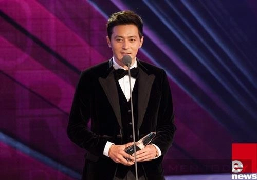 Jang dong gun phong độ và lịch lãm