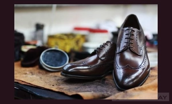 Mẹo giúp không đau chân khi dùng giày mới bạn nên biết