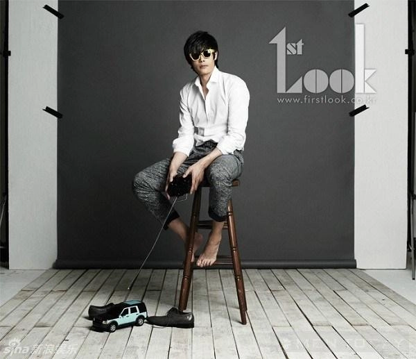 Ngôi sao chiếm lĩnh các tạp chí thời trang lee byung hun