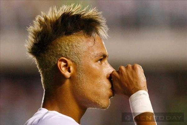 Phong cách tóc sành điệu của neymar cực đẹp