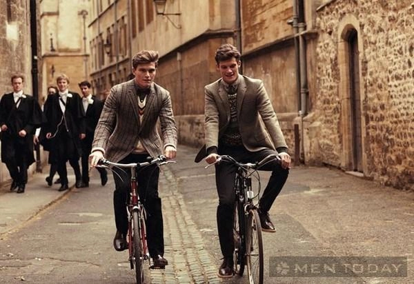 Trẻ ra vài tuổi với phong cách preppy nam tính