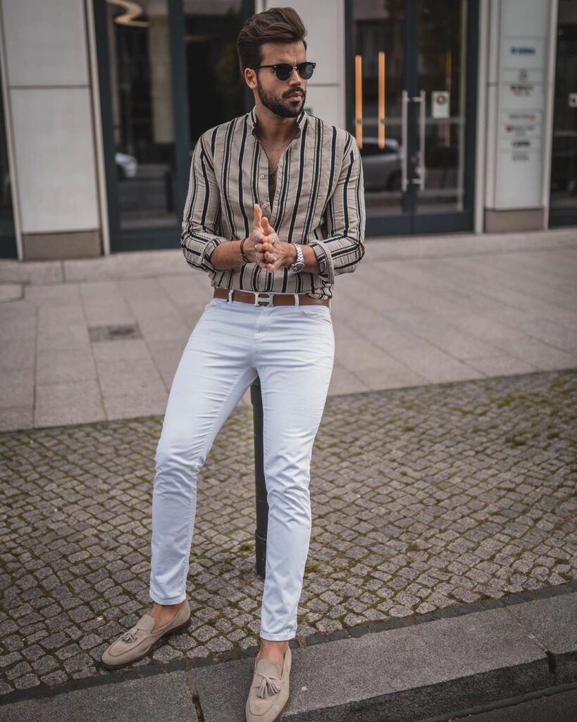 Bắt trend với quần jeans trắng giúp chàng xuống phố