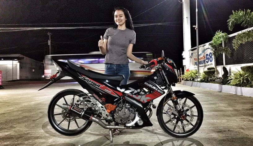 Satria f150 đẹp lạnh lùng đầy phong cách nơi nước bạn