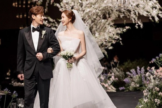 Diễn viên lee da hae khoe ảnh hẹn hò đầu tiên cùng se7en sau đám cưới