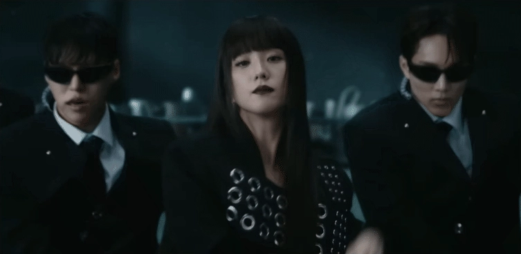 Nhan sắc ấn tượng của jisoo trong mv mới