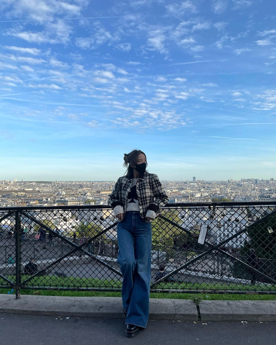 Những kiểu quần dài tôn dáng đáng có trong tủ đồ như jisoo blackpink