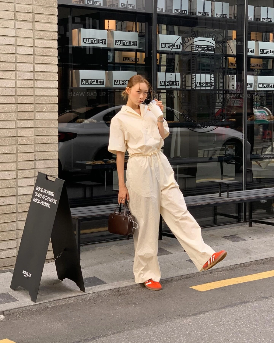 Outfit biến nàng công sở thành ngôi sao thời trang